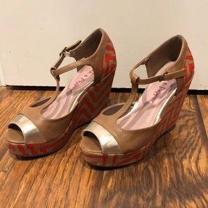 Pink and Pepper Wedges